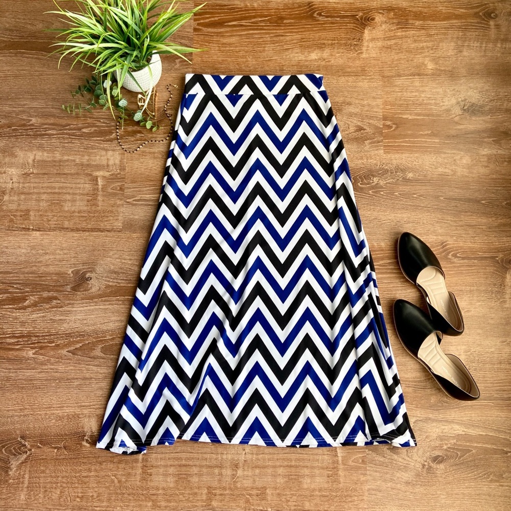 Chevron Maxi Skirt